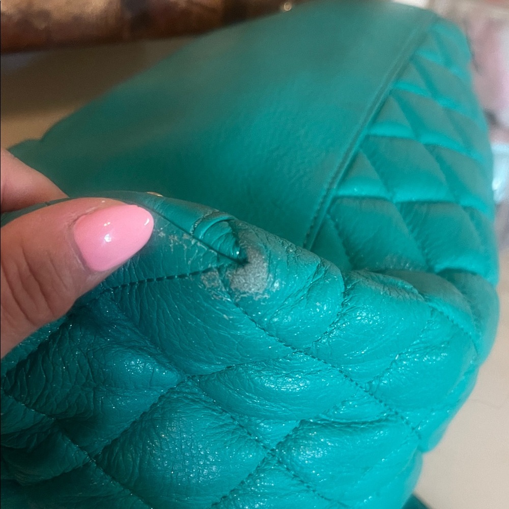 kate spade Quilted Teal Tote with Chain-Link Strap dust bag & small coin - Picture 5 of 10